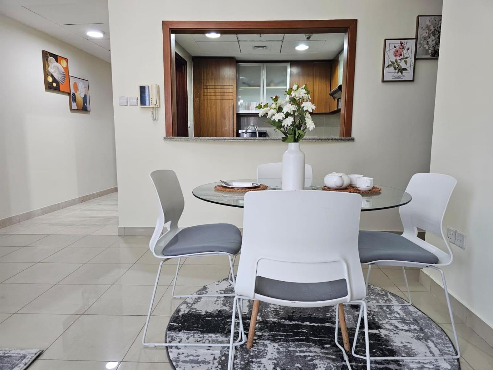Trinity Holiday Homes - Standpoint Tower Downtown Dubai Esterno foto